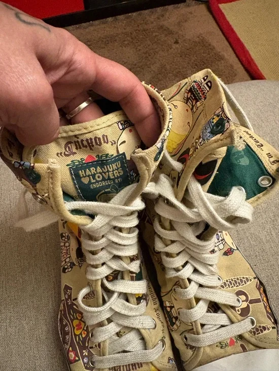 Harajuku Lovers Beige Graphic High-Top Sneakers - Picture 2 of 4